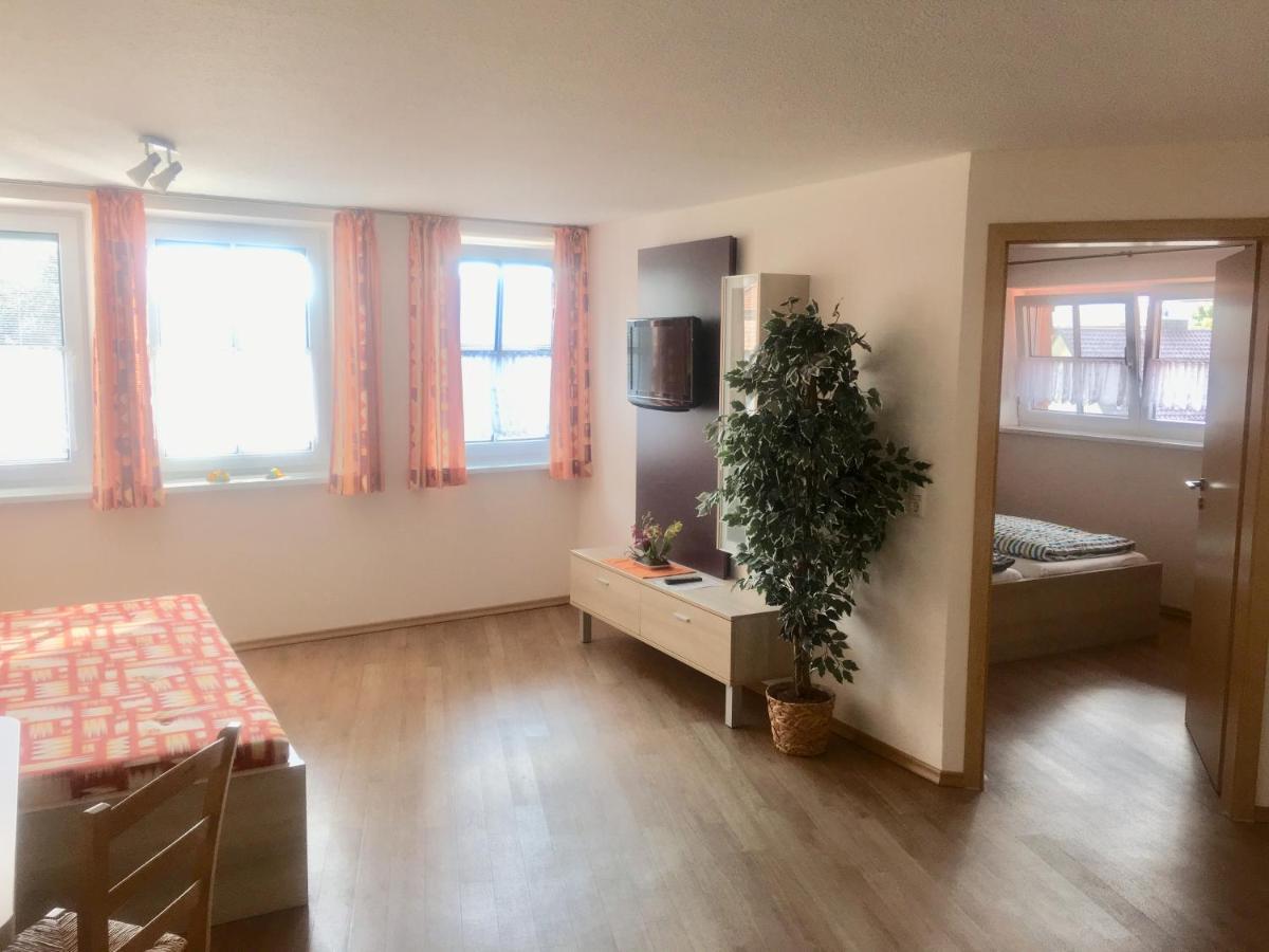Gasthof Adler Hotel Unterthingau Bagian luar foto