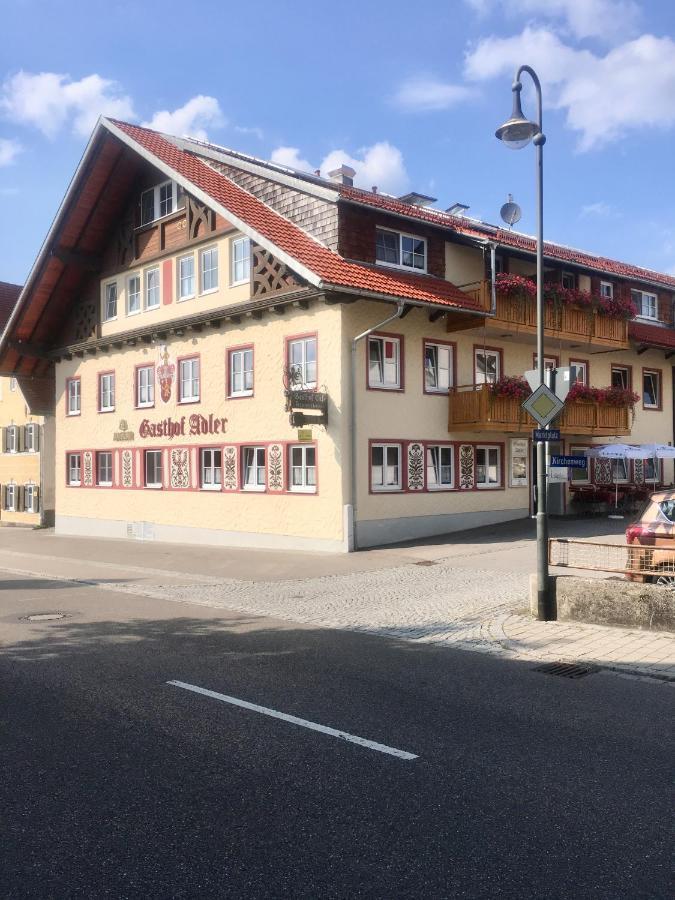 Gasthof Adler Hotel Unterthingau Bagian luar foto